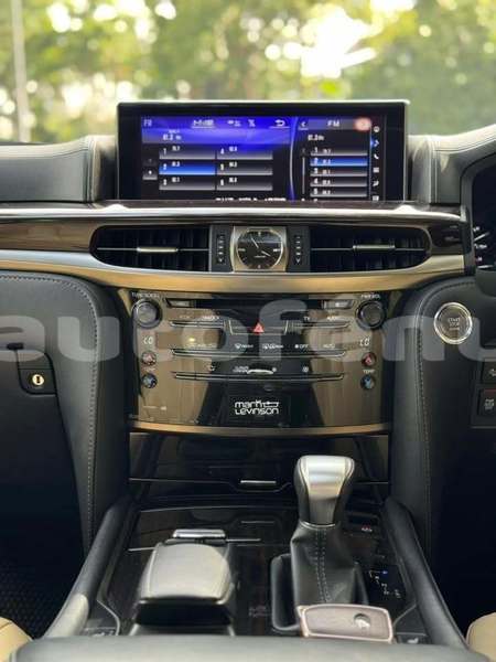 Big with watermark lexus lx 570 tahiti faaa 5105