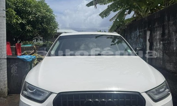 Acheter Occasion Voiture Audi Q3 Blanc à Bora–Bora, Bora-Bora Acheter Occasion Voiture Audi Q3 Blanc à Bora–Bora, Bora-Bora