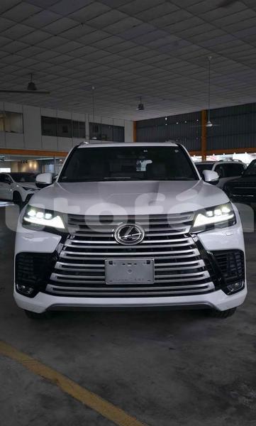 Big with watermark lexus lx tahiti faaa 5110