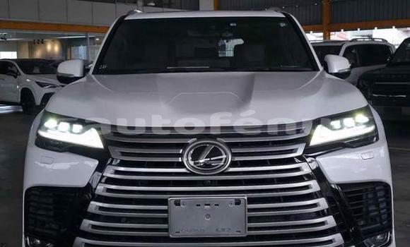Acheter Occasion Voiture Lexus LX Blanc à Faaa, Tahiti Acheter Occasion Voiture Lexus LX Blanc à Faaa, Tahiti