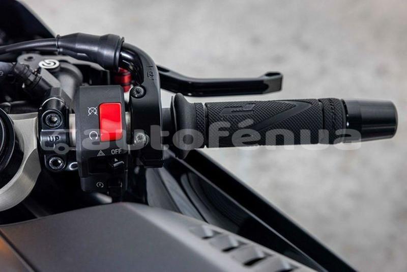 Big with watermark yamaha yzf tahiti papeete 5114