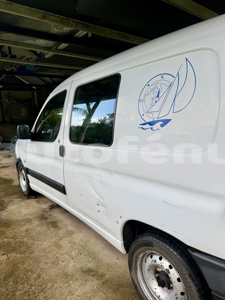 Big with watermark peugeot partner tahiti hitiaa o te ra 5123