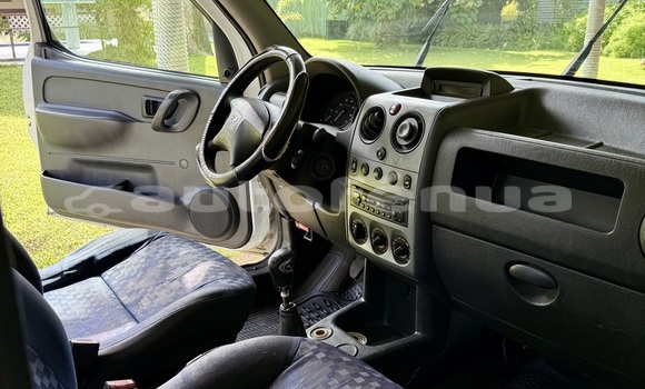 Acheter Occasion Voiture Peugeot Partner Blanc à Hitiaa O Te Ra, Tahiti Acheter Occasion Voiture Peugeot Partner Blanc à Hitiaa O Te Ra, Tahiti