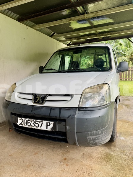 Big with watermark peugeot partner tahiti hitiaa o te ra 5123