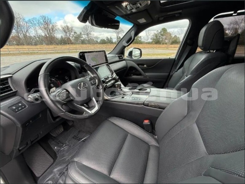 Big with watermark lexus lx tuamotu anaa 5127