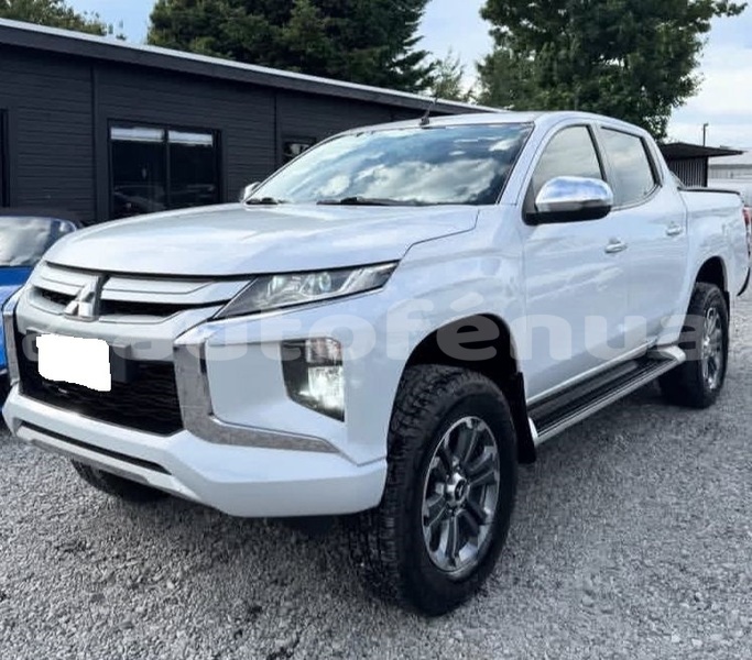 Big with watermark mitsubishi l200 marquesas hatiheu 5138
