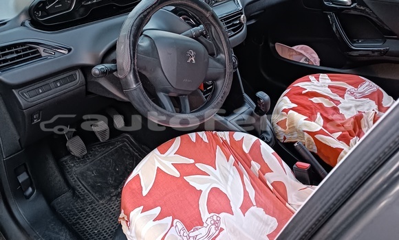 Acheter Occasion Voiture Peugeot 208 Gris à Papeete, Tahiti Acheter Occasion Voiture Peugeot 208 Gris à Papeete, Tahiti