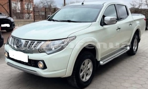 Acheter Occasion Voiture Mitsubishi L200 Blanc à Taenga, Tuamotu Acheter Occasion Voiture Mitsubishi L200 Blanc à Taenga, Tuamotu