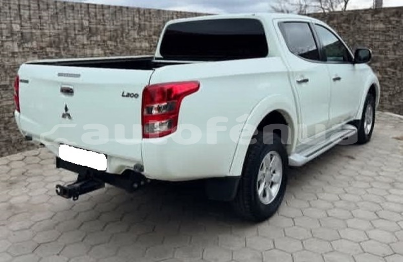 Big with watermark mitsubishi l200 tuamotu taenga 5143
