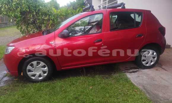 Acheter Occasion Voiture Dacia Sandero Rouge à Mahina, Tahiti Acheter Occasion Voiture Dacia Sandero Rouge à Mahina, Tahiti
