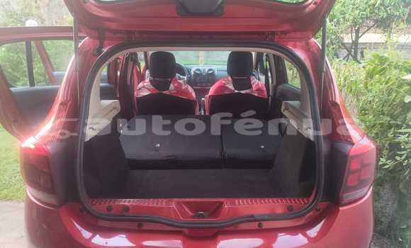 Acheter Occasion Voiture Dacia Sandero Rouge à Mahina, Tahiti Acheter Occasion Voiture Dacia Sandero Rouge à Mahina, Tahiti