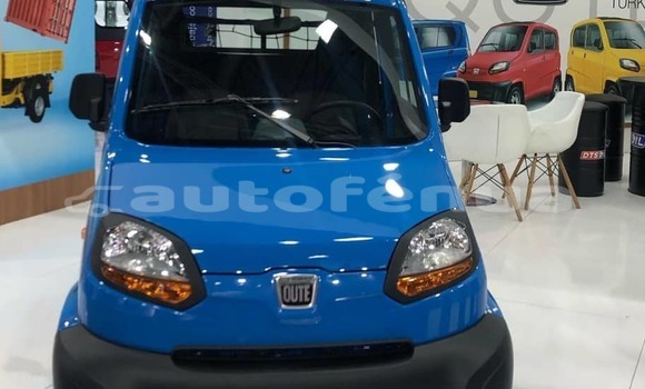 Acheter Neuf Voiture Bajaj Qute Blanc à Takaroa, Tuamotu Acheter Neuf Voiture Bajaj Qute Blanc à Takaroa, Tuamotu