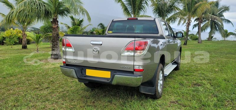 Big with watermark mazda bt 50 tahiti paea 5150