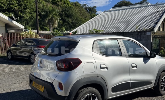 Acheter Occasion Voiture Renault KWID Gris à Papeete, Tahiti Acheter Occasion Voiture Renault KWID Gris à Papeete, Tahiti