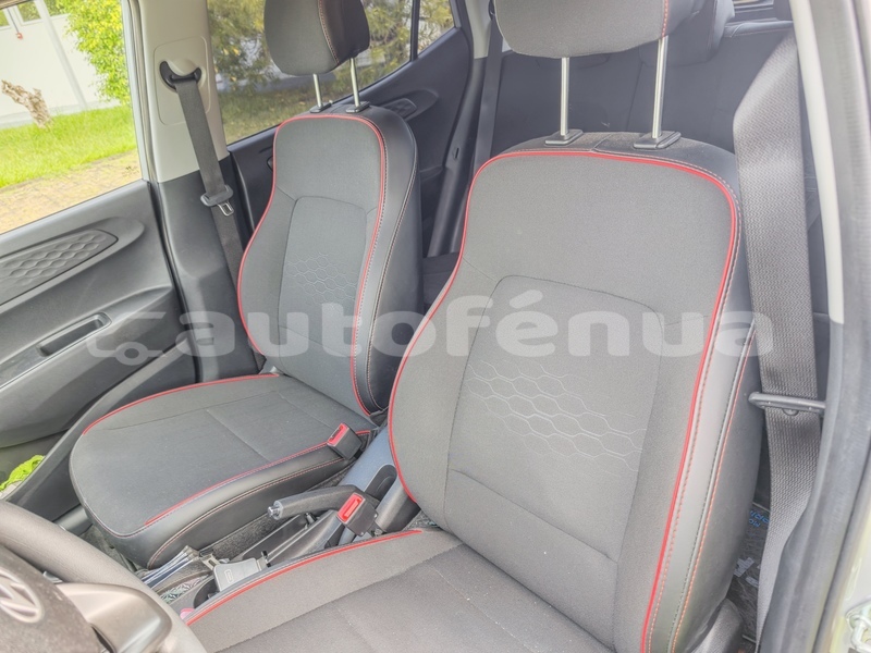 Big with watermark hyundai i10 tahiti pirae 5154