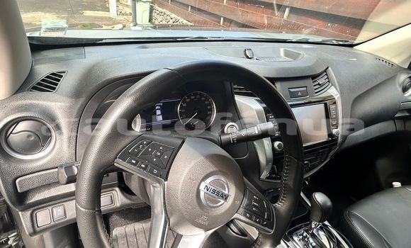 Acheter Occasion Voiture Nissan Navara Gris à Punaauia, Tahiti Acheter Occasion Voiture Nissan Navara Gris à Punaauia, Tahiti