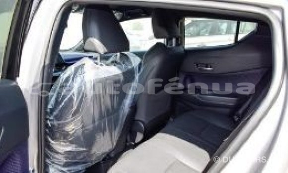 Acheter Import Voiture Toyota C-HR Autre à Import - Dubai, Marquesas Acheter Import Voiture Toyota C-HR Autre à Import - Dubai, Marquesas