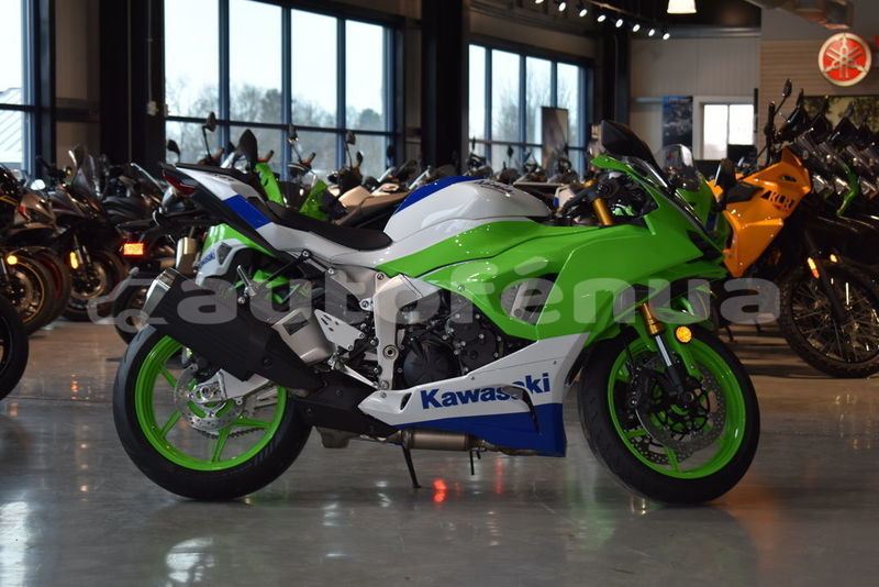 Big with watermark yamaha tmax tuamotu anaa 5159