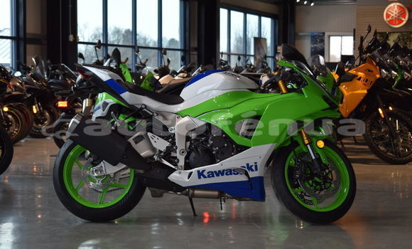 Buy New Yamaha TMAX Black Bike in Anaa in Tuamotu Buy New Yamaha TMAX Black Bike in Anaa in Tuamotu