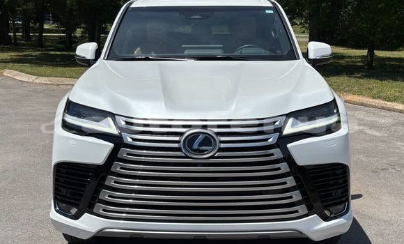 Acheter Occasion Voiture Lexus LX Blanc à Arutua, Tuamotu Acheter Occasion Voiture Lexus LX Blanc à Arutua, Tuamotu