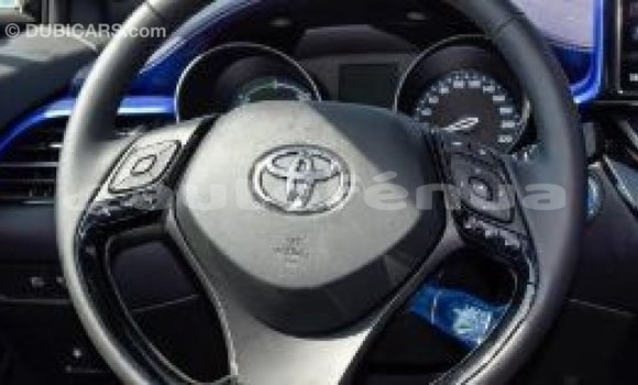 Acheter Import Voiture Toyota C-HR Autre à Import - Dubai, Marquesas Acheter Import Voiture Toyota C-HR Autre à Import - Dubai, Marquesas