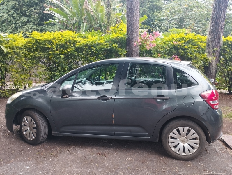 Big with watermark citroen c3 tahiti papeete 5168