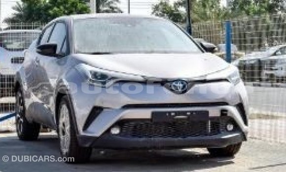 Acheter Import Voiture Toyota C-HR Autre à Import - Dubai, Marquesas Acheter Import Voiture Toyota C-HR Autre à Import - Dubai, Marquesas