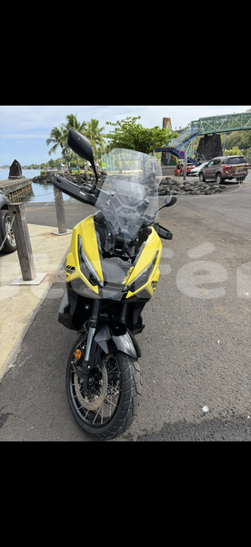 Big with watermark honda x adv tahiti faaa 5172