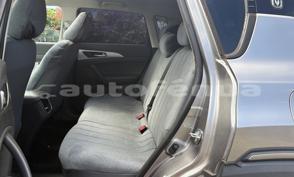 Buy Used Changan CS35 Silver Car in Punaauia in Tahiti Buy Used Changan CS35 Silver Car in Punaauia in Tahiti