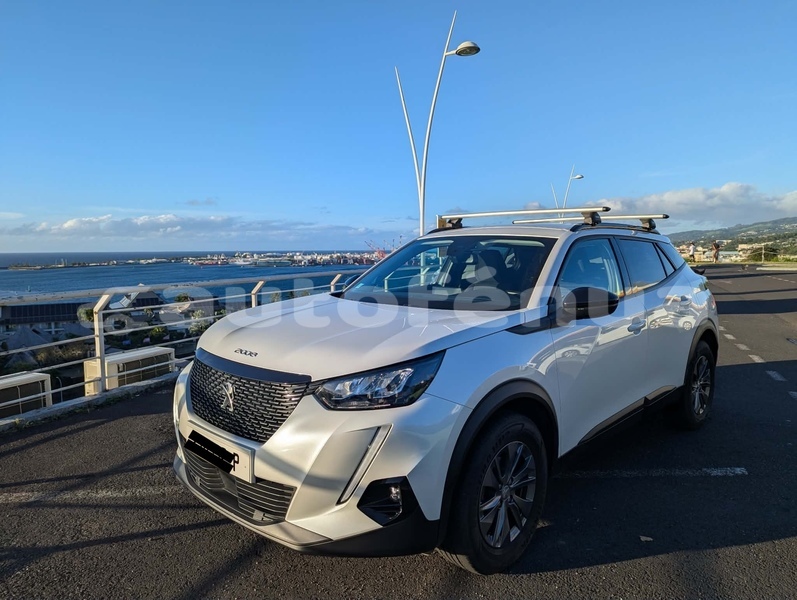 Big with watermark peugeot 2008 tahiti papeete 5177
