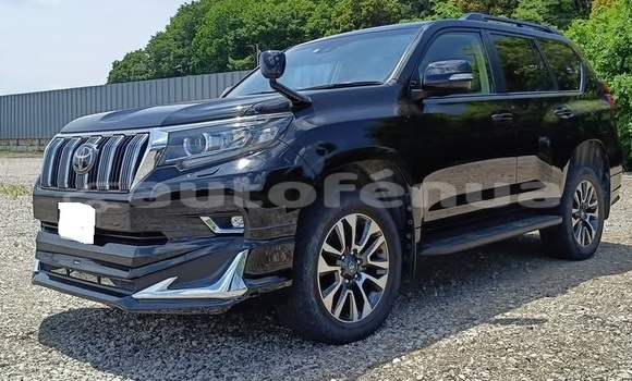 Buy Used Toyota Land Cruiser Prado Black Car in Anatonu in Tubuai Buy Used Toyota Land Cruiser Prado Black Car in Anatonu in Tubuai