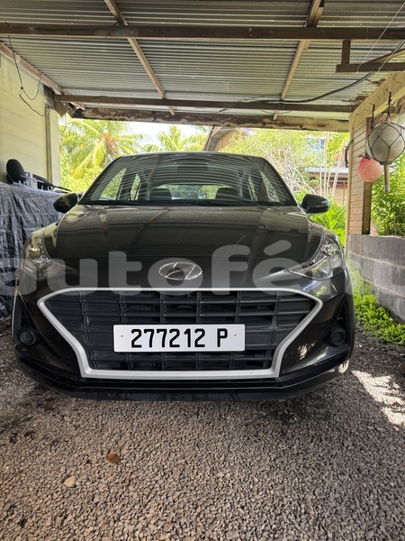 Big with watermark hyundai i10 tahiti papeete 5182