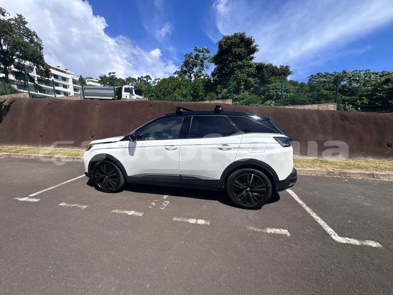 Big with watermark peugeot 3008 tahiti papeete 5190
