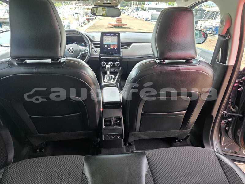 Big with watermark renault 10 tahiti punaauia 5193