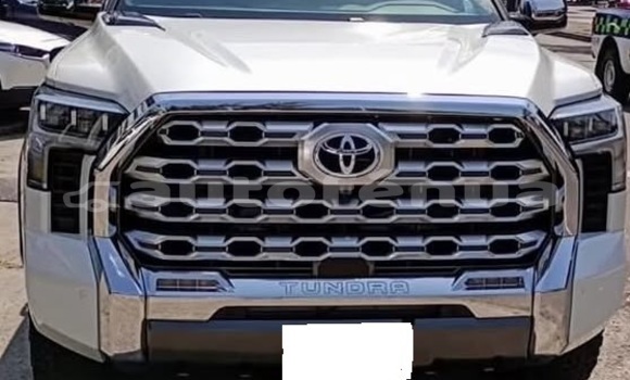 Acheter Occasion Voiture Toyota Tundra Blanc à Amaru, Tubuai Acheter Occasion Voiture Toyota Tundra Blanc à Amaru, Tubuai