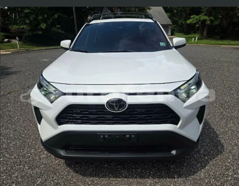Big with watermark toyota rav4 tuamotu fakahima 5195