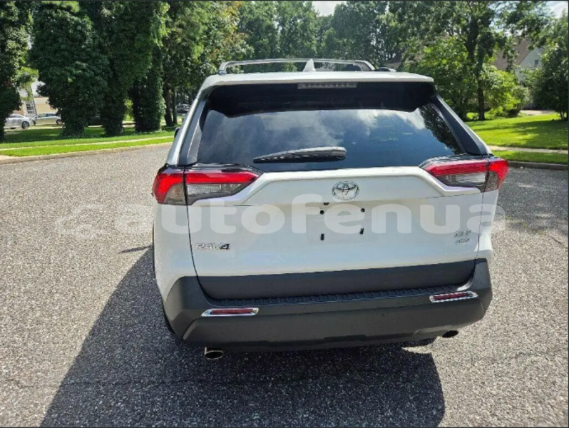 Big with watermark toyota rav4 tuamotu fakahima 5195
