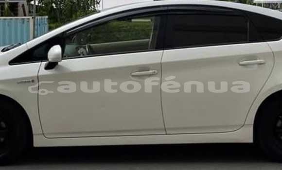 Acheter Occasion Voiture Toyota Prius Blanc à Amaru, Tubuai Acheter Occasion Voiture Toyota Prius Blanc à Amaru, Tubuai