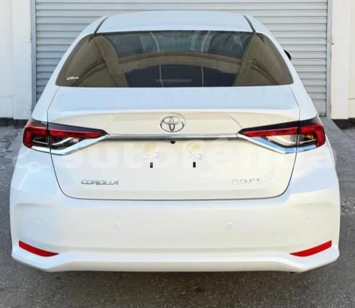 Big with watermark toyota corolla tuamotu apataki 5200