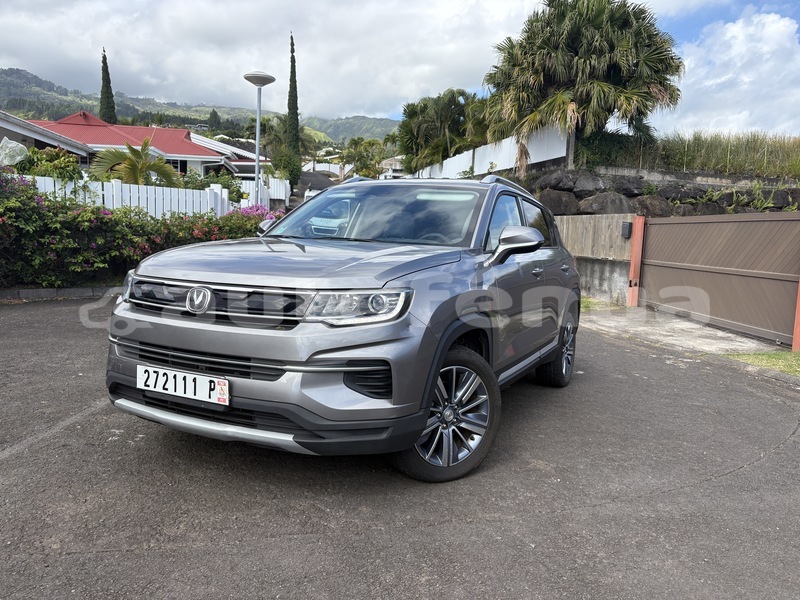 Big with watermark changan cs35 tahiti punaauia 5201