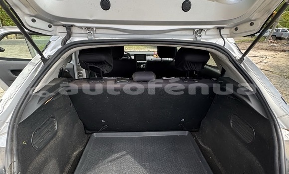 Buy Used Citroen C4 Cactus Silver Car in Bora–Bora in Bora-Bora Buy Used Citroen C4 Cactus Silver Car in Bora–Bora in Bora-Bora