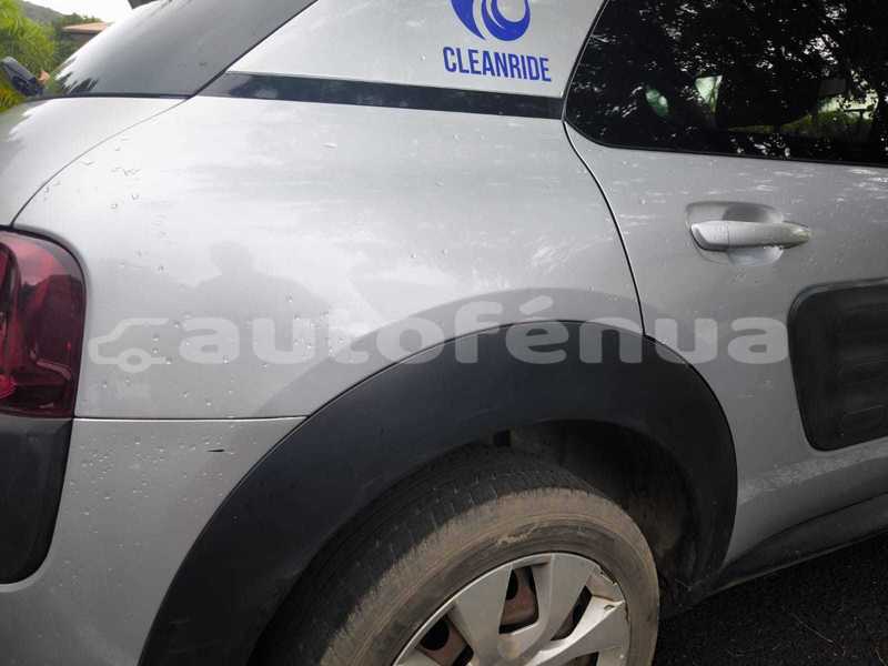 Big with watermark citroen c4 cactus bora bora bora bora 5213