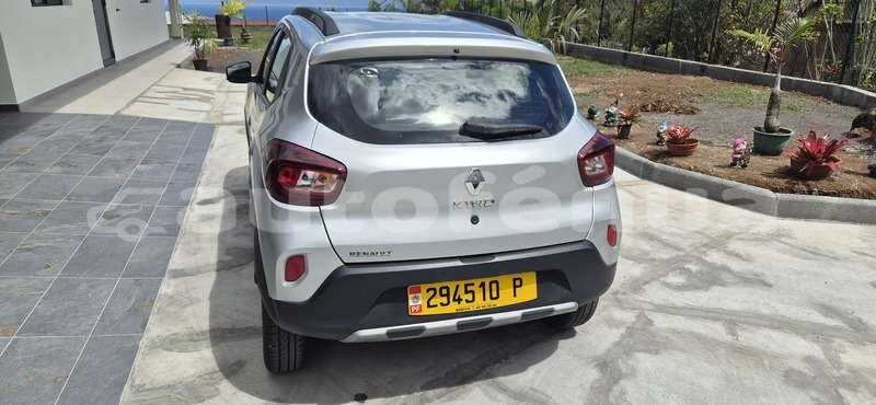 Big with watermark renault kwid tahiti papeete 5216