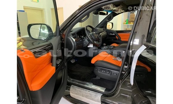 Acheter Import Voiture Lexus LX Noir à Import - Dubai, Marquesas Acheter Import Voiture Lexus LX Noir à Import - Dubai, Marquesas