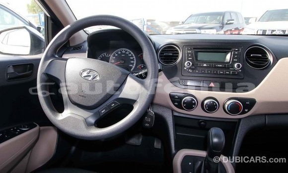 Acheter Import Voiture Hyundai i10 Blanc à Import - Dubai, Marquesas Acheter Import Voiture Hyundai i10 Blanc à Import - Dubai, Marquesas