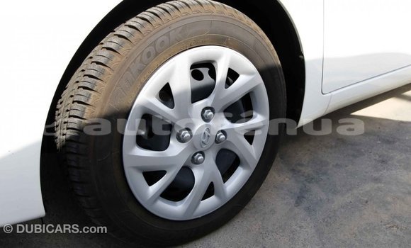 Acheter Import Voiture Hyundai i10 Blanc à Import - Dubai, Marquesas Acheter Import Voiture Hyundai i10 Blanc à Import - Dubai, Marquesas