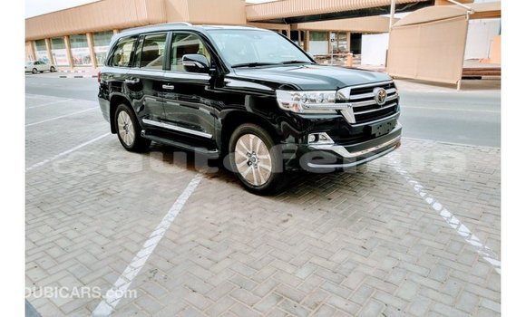 Acheter Import Voiture Toyota Land Cruiser Noir à Import - Dubai, Marquesas Acheter Import Voiture Toyota Land Cruiser Noir à Import - Dubai, Marquesas