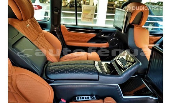 Acheter Import Voiture Lexus LX Noir à Import - Dubai, Marquesas Acheter Import Voiture Lexus LX Noir à Import - Dubai, Marquesas