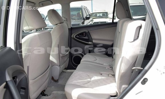 Buy Import Toyota 4Runner White Car in Import - Dubai in Marquesas Buy Import Toyota 4Runner White Car in Import - Dubai in Marquesas
