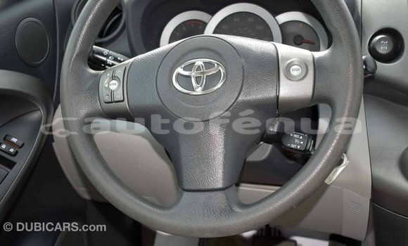 Buy Import Toyota 4Runner White Car in Import - Dubai in Marquesas Buy Import Toyota 4Runner White Car in Import - Dubai in Marquesas